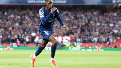 [UEFA 챔피언스리그] 챔피언스리그 준결승 1차전 아스날 원정 뎀벨레의 이른 골, PSG에 유리한 출발