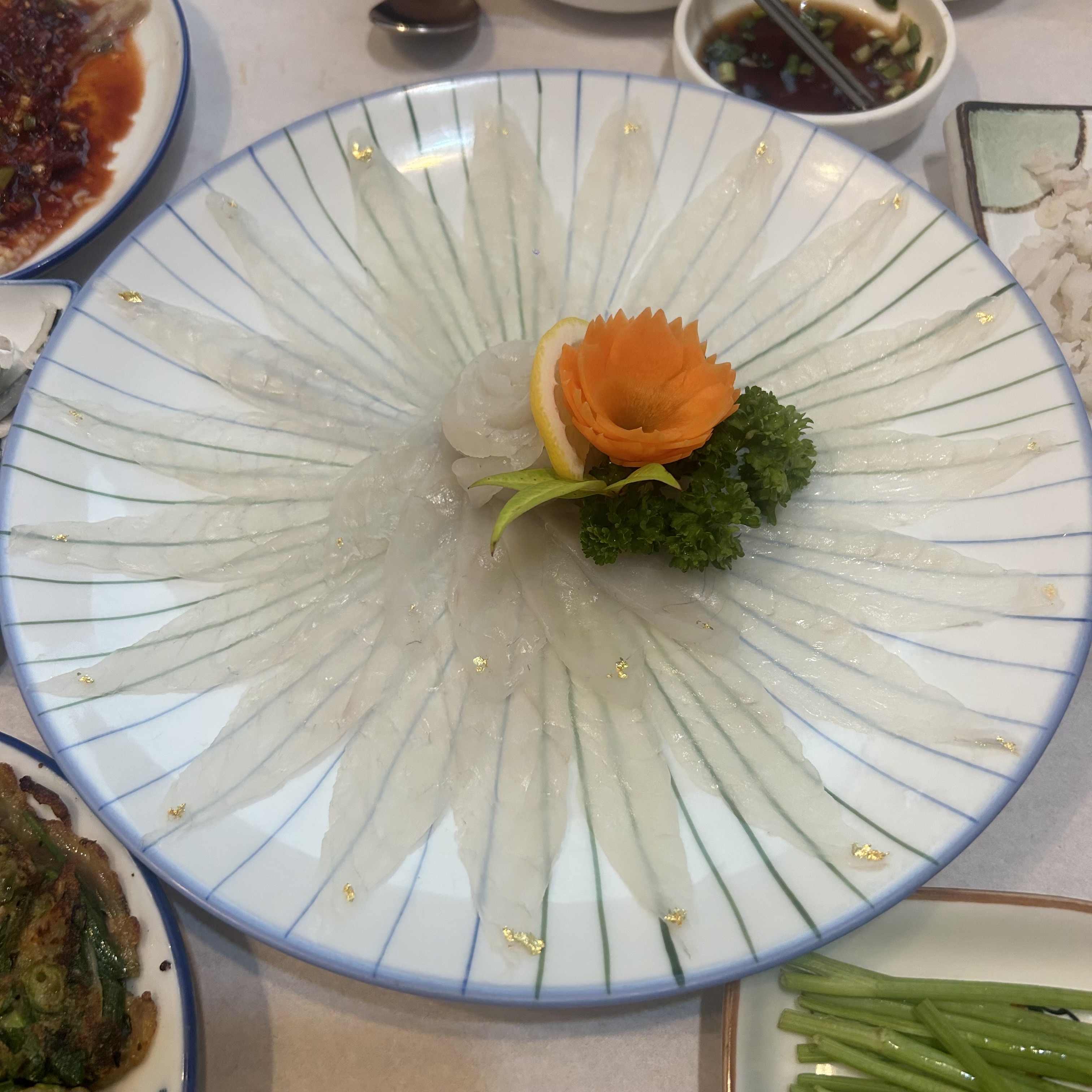점심 맛있게들 드세요